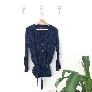 AMERICAN EAGLE purple blue plaid ruffle top sz 8